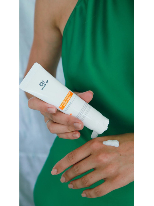 Крем для проблемної шкіри Cuskin Clean-Up Av Free Purifying Moisturizer, 60 мл