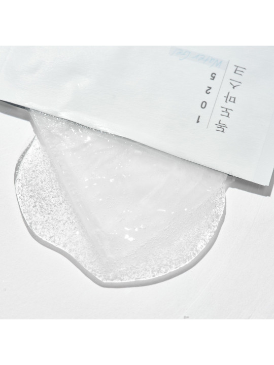 Зволожуюча гелева маска для обличчя Round Lab 1025 Dokdo Water Gel Mask Sheet