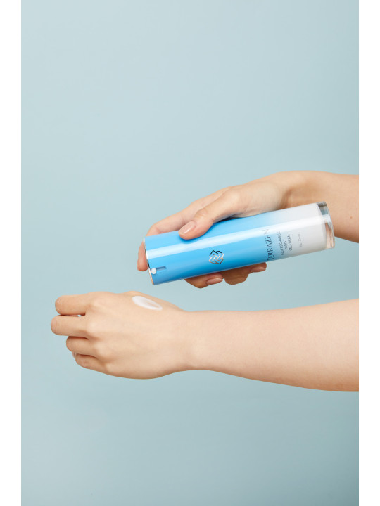 Інтенсивно зволожуючий крем-гель для обличчя з гіалуроновим комплексом Terrazen Aqua Recharge Moist Gel Cream, 60 мл