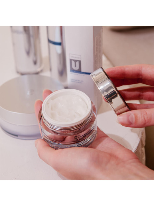 Антивіковий крем з пептидами та вітаміном U Cuskin Vitamin U Cream, 50 мл
