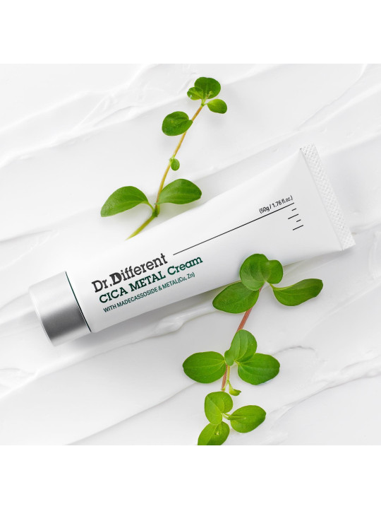 Заспокійливий крем з цинком і трипептидом міді Dr.Different Cica Metal Cream, 50 мл