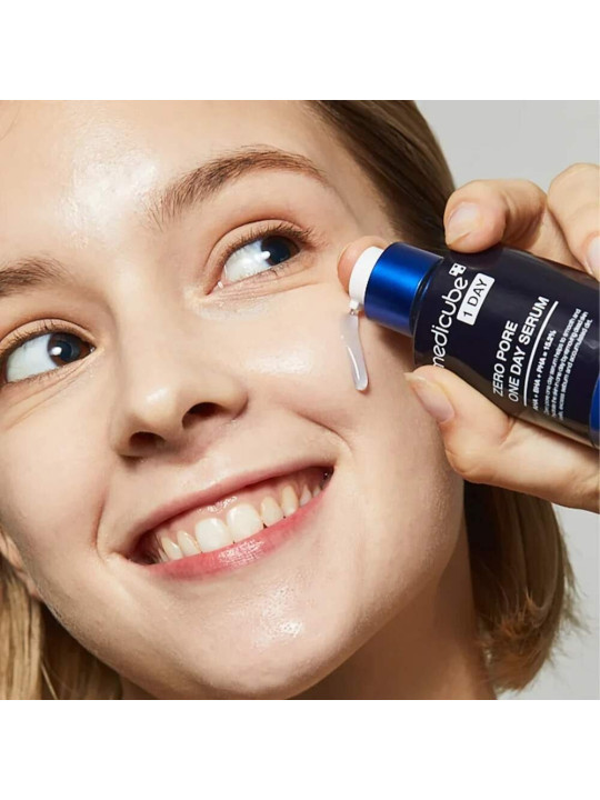 Сироватка з кислотами для звуження пор Medicube Zero Pore One Day Serum, 30 мл